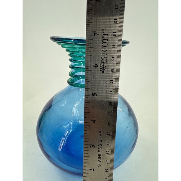 Blenko 5318 Hand-Blown Blue Glass Vase With Ribbed Neck - Picture 5 of 7